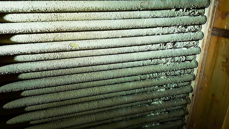 رسوبات روی لوله های MED