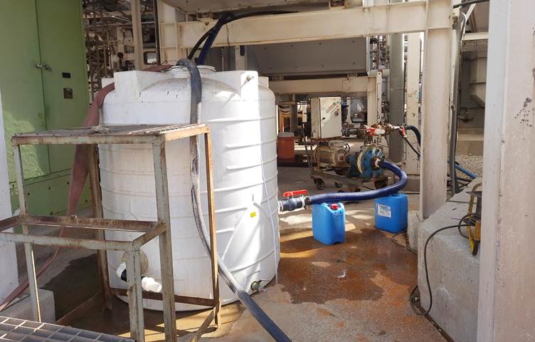 سیستم سیرکوله ی شیمیایی در حال شستشوی یک بویلر صنعتی